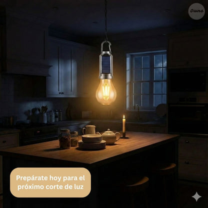 Ampolleta Recargable LED Lumora™ – Iluminación portátil confiable para camping y emergencias